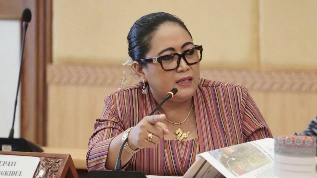 Pembatalan Pengadaan Seragam Bernilai Miliaran Rupiah: Bupati Alihkan Dana ke Infrastruktur, Prioritaskan Kepentingan Masyarakat Pembatalan Pengadaan Seragam Bernilai Miliaran Rupiah: Bupati Alihkan Dana ke Infrastruktur, Prioritaskan Kepentingan Masyarakat