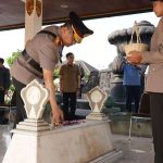 Ziarah Makam Pahlawan: Polda DIY Refleksikan Nilai Perjuangan
