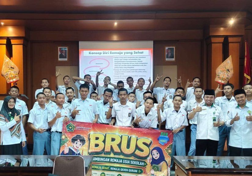 Bekali Karakter Qurani, KUA Pengasih Sukses Gelar BRUS di SMK N 2 Pengasih
