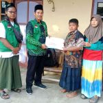 Ustadz Rustam Nawawi Pimpin Penyaluran Santunan ke-13 Anak Yatim di Dobalan Sewon Bantul