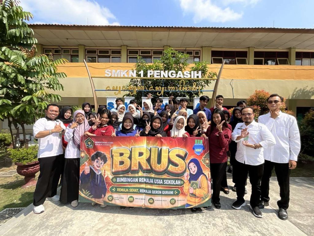 KUA Pengasih Gelar BRUS di SMK N 1 Pengasih: Perkuat Karakter Qurani dan Kesehatan Mental Siswa