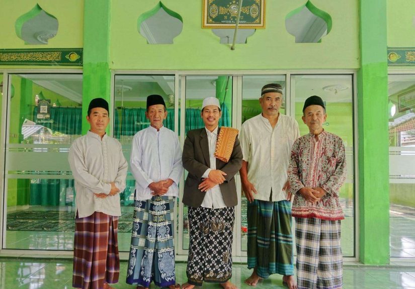 Khutbah Jumat, Rustam Nawawi Tekankan Pentingnya Ketahanan Keluarga bagi Generasi Qurani
