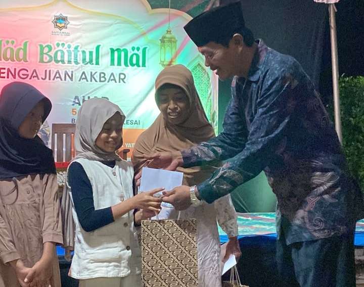 Genap Satu Tahun, Baitul Mal Masjid Al Amin Petir Salurkan Rp7 Juta untuk Anak Yatim dan Sarana Ibadah