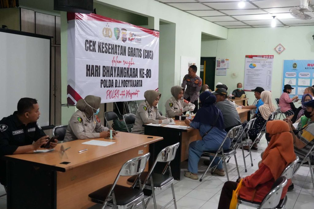 Peringati Hari Bhayangkara ke-80, Polda DIY Berikan Layanan Kesehatan Gratis bagi 228 Warga Sosromenduran Peringati Hari Bhayangkara ke-80, Polda DIY Berikan Layanan Kesehatan Gratis bagi 228 Warga Sosromenduran