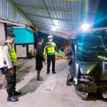 Kecelakaan Tunggal di Jalan Rongkop-Bedoyo: Kendaraan Oleng Menabrak Masjid Nurul Iman