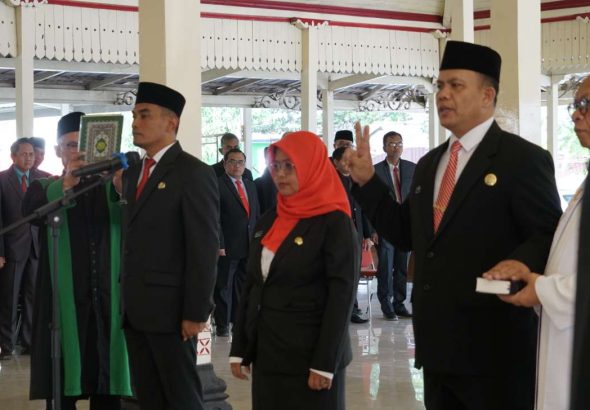 Bupati Endah Kuntariningsih Lantik Direktur RSUD, Kadis Sosial P3A, dan Kasatpol PP Gunungkidul