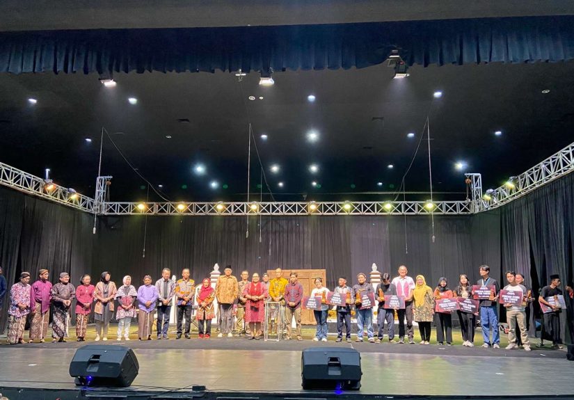 18 Kontingen Bersaing, Purwosari Ukir Sejarah Juara Umum Festival Kethoprak Gunungkidul 2026
