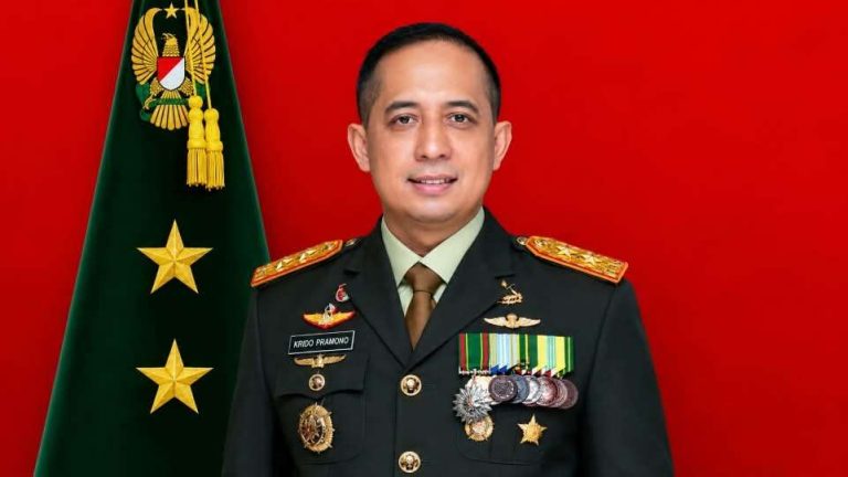 Lagu “Teruslah Melangkah”, Manifesto Kehidupan Mayjen TNI Krido Pramono Menggapai Manfaat Abadi Lagu “Teruslah Melangkah”, Manifesto Kehidupan Mayjen TNI Krido Pramono Menggapai Manfaat Abadi