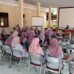 Gandeng Kader Kesehatan dan PKK Margosari, Penyuluh Agama Islam Bedah Konsep Pengasuhan Anak Sesuai Syariat