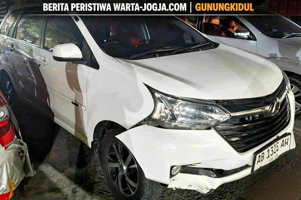 Kecelakaan Beruntun di Depan Terminal Dhaksinarga Gunungkidul, Pemotor Usia 18 Tahun Meninggal Dunia