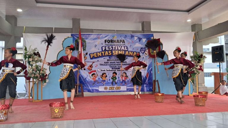 Sukses Gelar HAN 2026, Forum Anak Panggang Hadirkan Edukasi Kesehatan Jiwa dan Ruang Kreativitas Tanpa Batas Sukses Gelar HAN 2026, Forum Anak Panggang Hadirkan Edukasi Kesehatan Jiwa dan Ruang Kreativitas Tanpa Batas